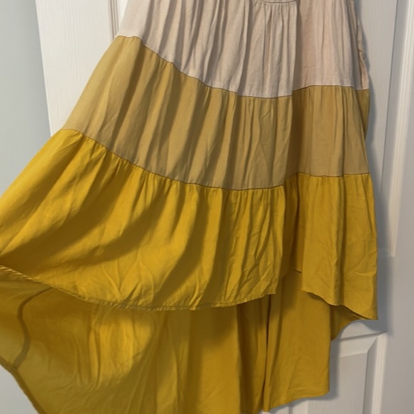 High low yellow Moodie dress! - Picture 3 of 4